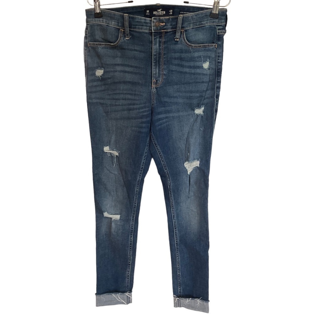 HOLLISTER HIGH RISE SUPER SKINNY SIZE  9R distressed ripped jean